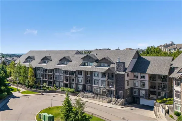 25 Aspenmont Heights SW #103