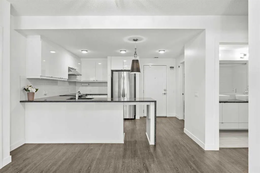 25 Aspenmont Heights SW #103