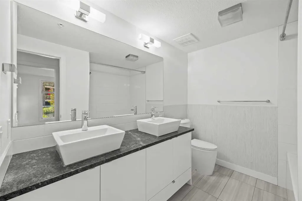 25 Aspenmont Heights SW #103