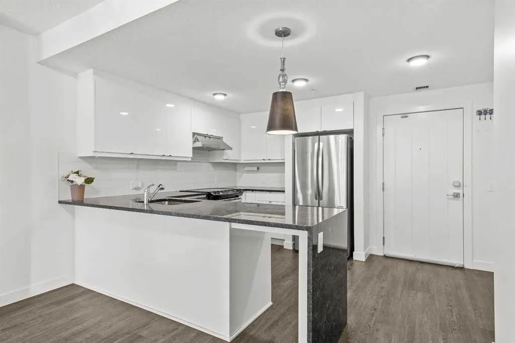 25 Aspenmont Heights SW #103
