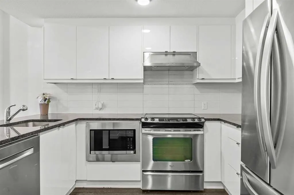 25 Aspenmont Heights SW #103