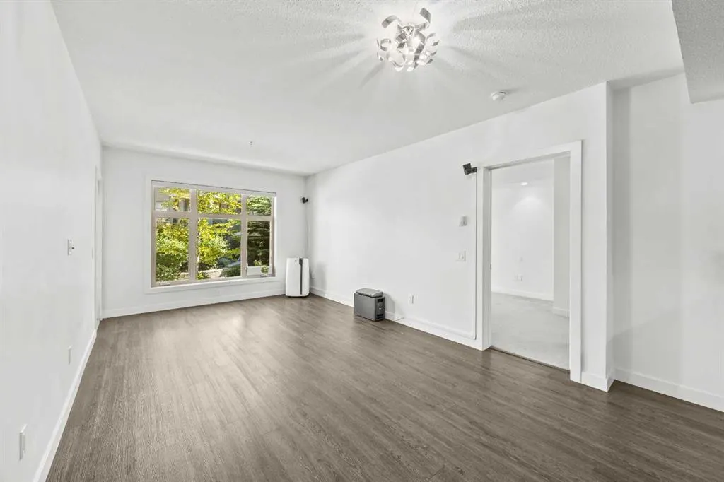 25 Aspenmont Heights SW #103
