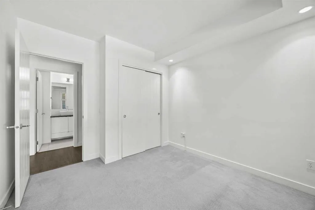 25 Aspenmont Heights SW #103