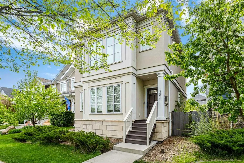 3804 Sarcee Road SW