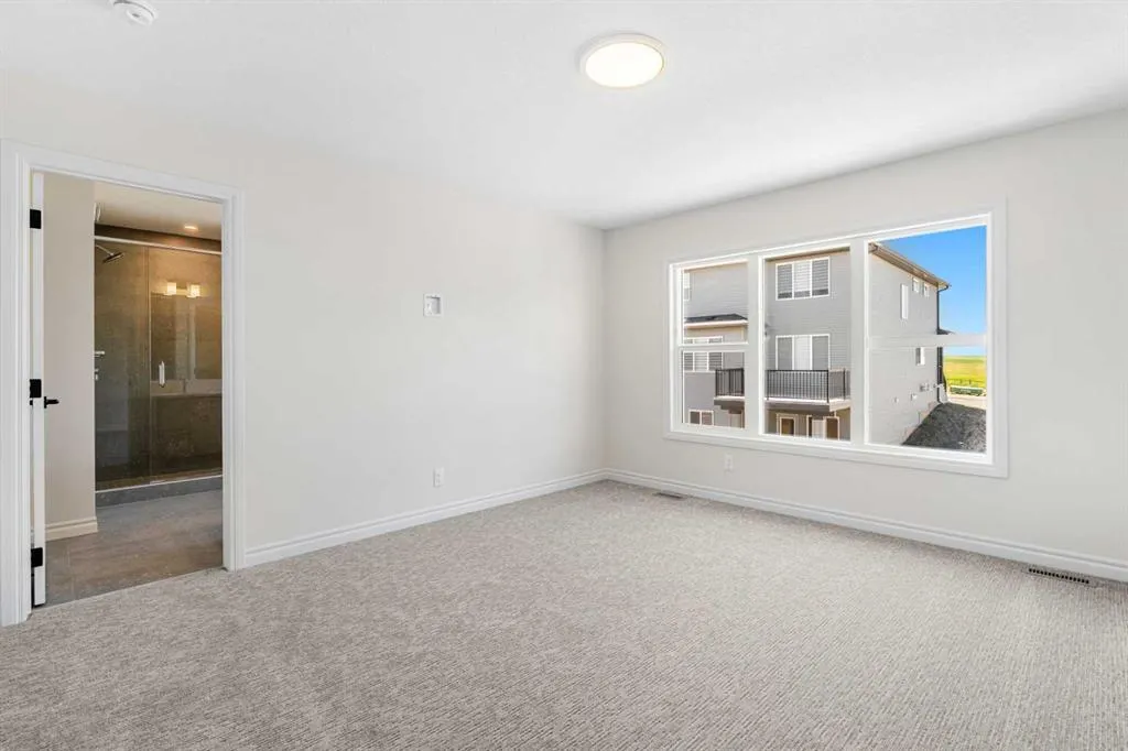 63 Annette Rise NW