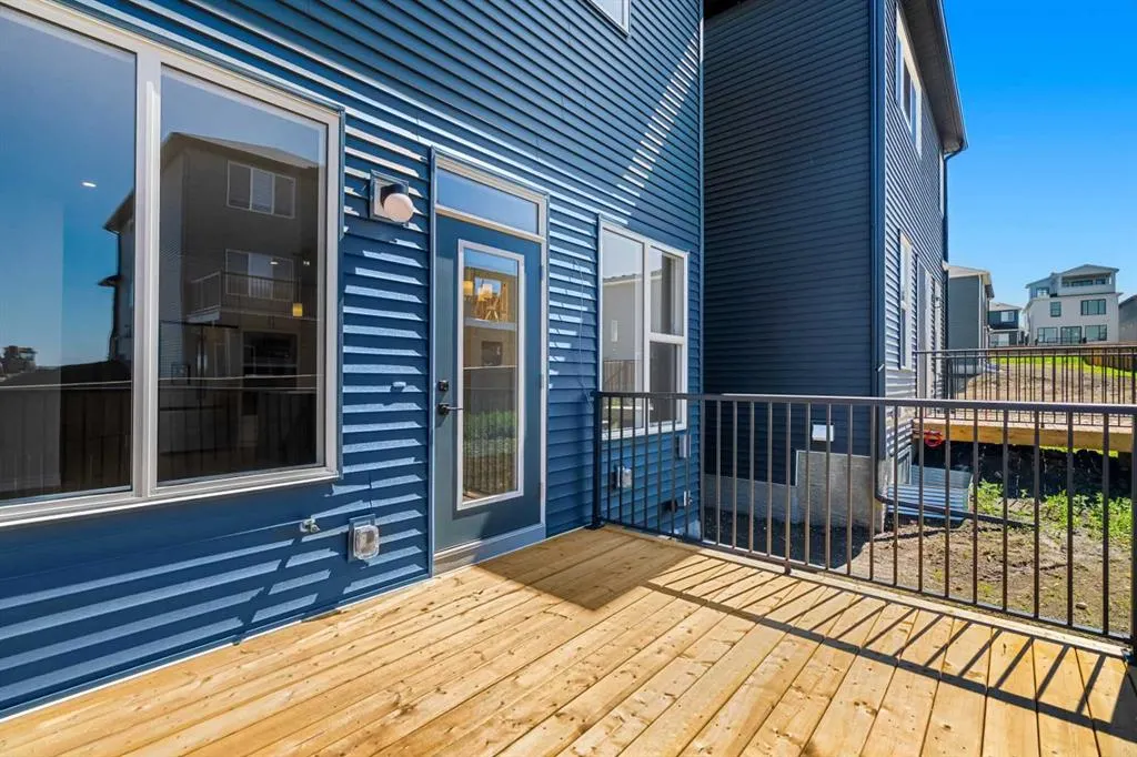 63 Annette Rise NW
