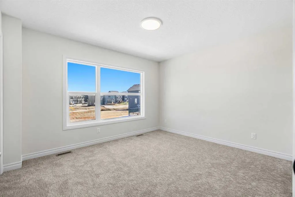 63 Annette Rise NW