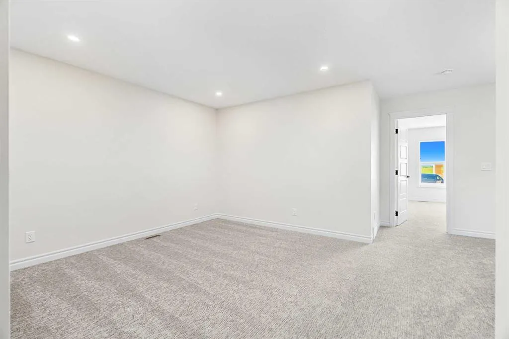 63 Annette Rise NW