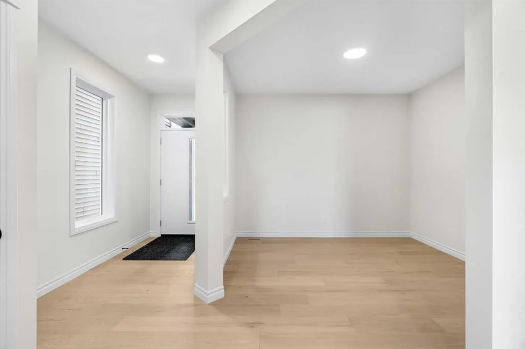 63 Annette Rise NW