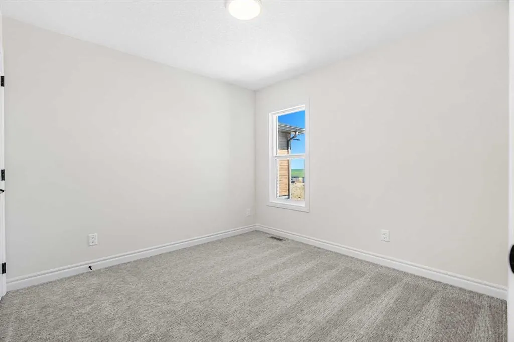 63 Annette Rise NW