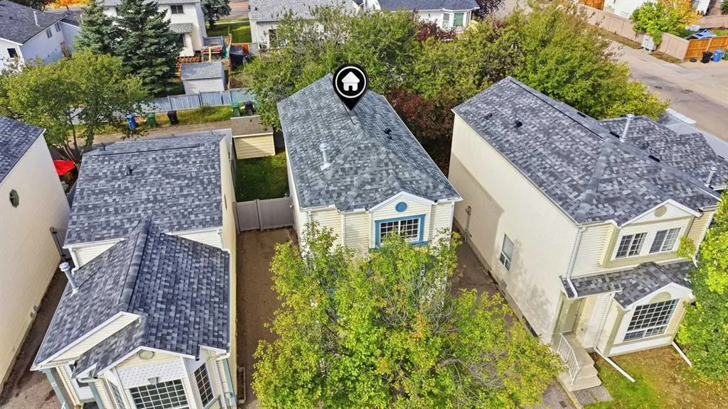 11 Coventry Lane NE