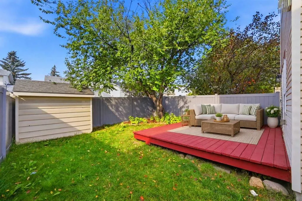 11 Coventry Lane NE