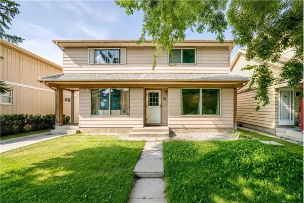 96 Erin Woods Boulevard SE