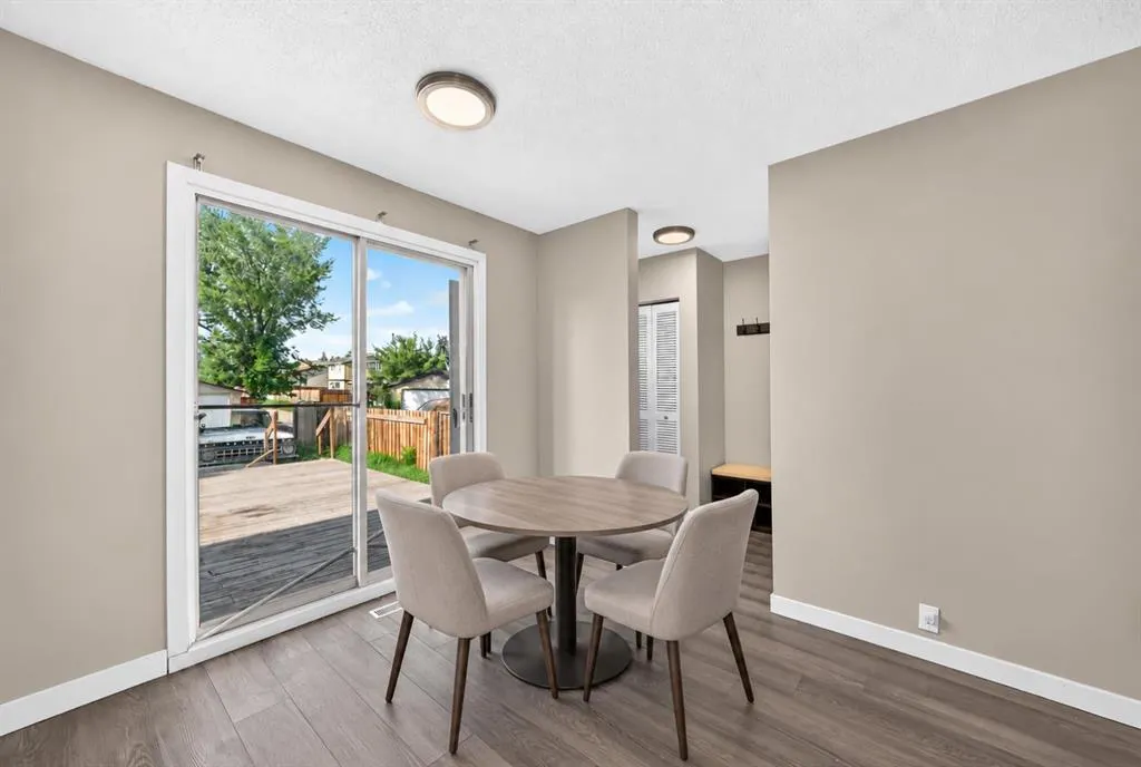96 Erin Woods Boulevard SE