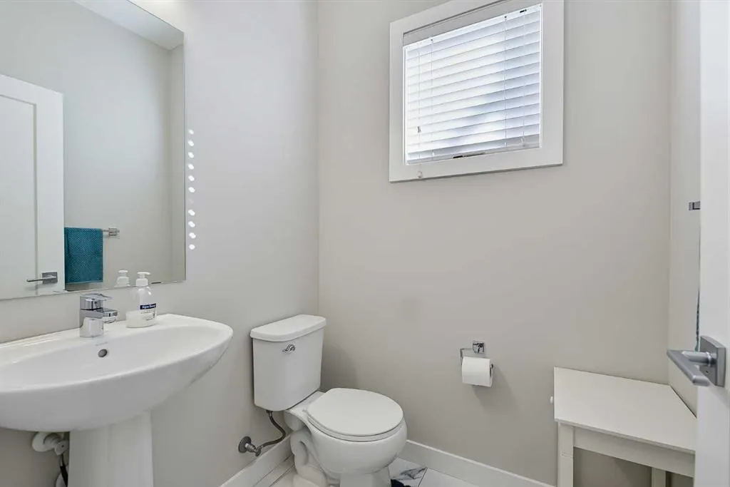 30 Cornerstone Manor NE #135