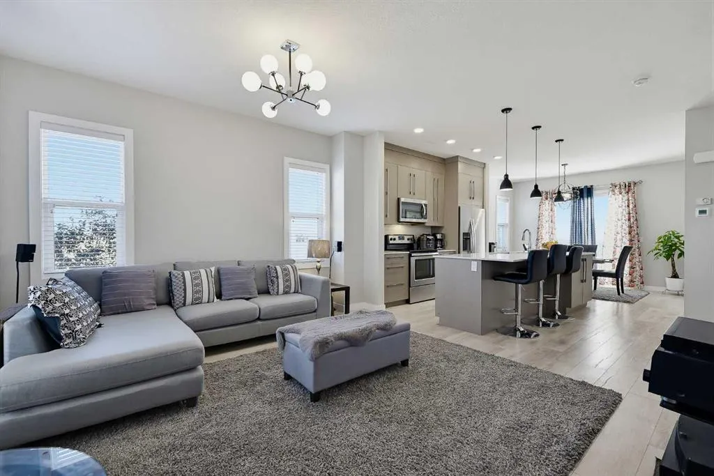 30 Cornerstone Manor NE #135