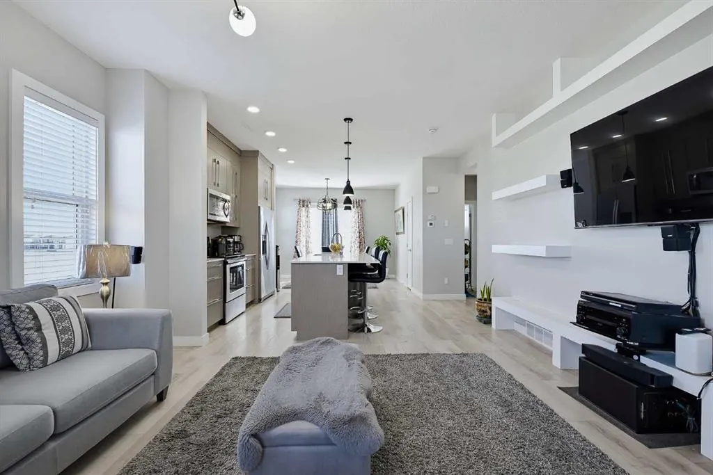 30 Cornerstone Manor NE #135