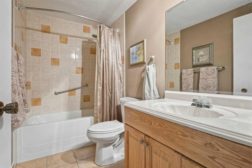 330 Canterbury Drive SW #23
