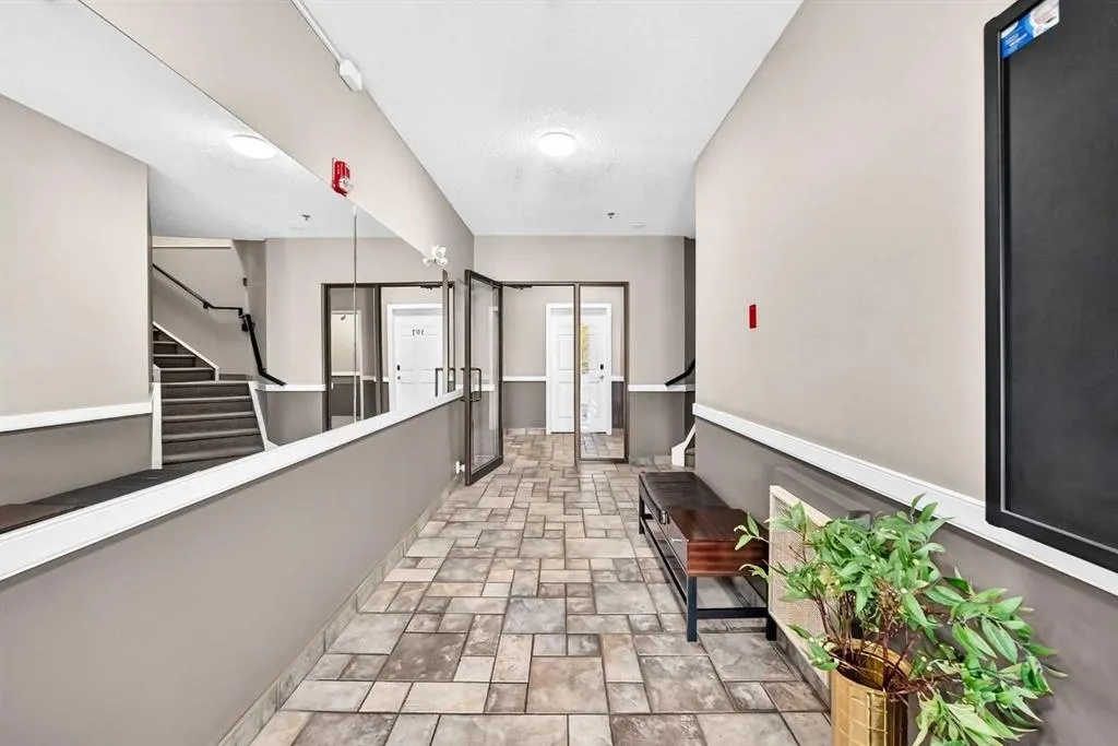3412 Parkdale Boulevard NW #305