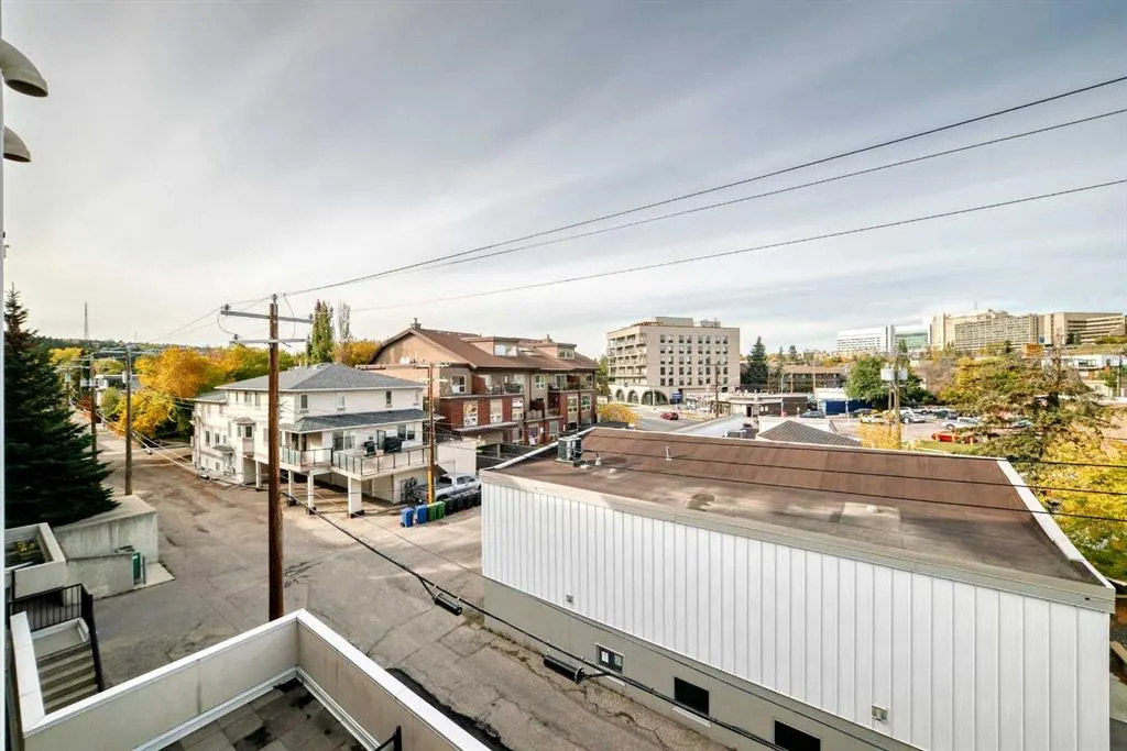 3412 Parkdale Boulevard NW #305