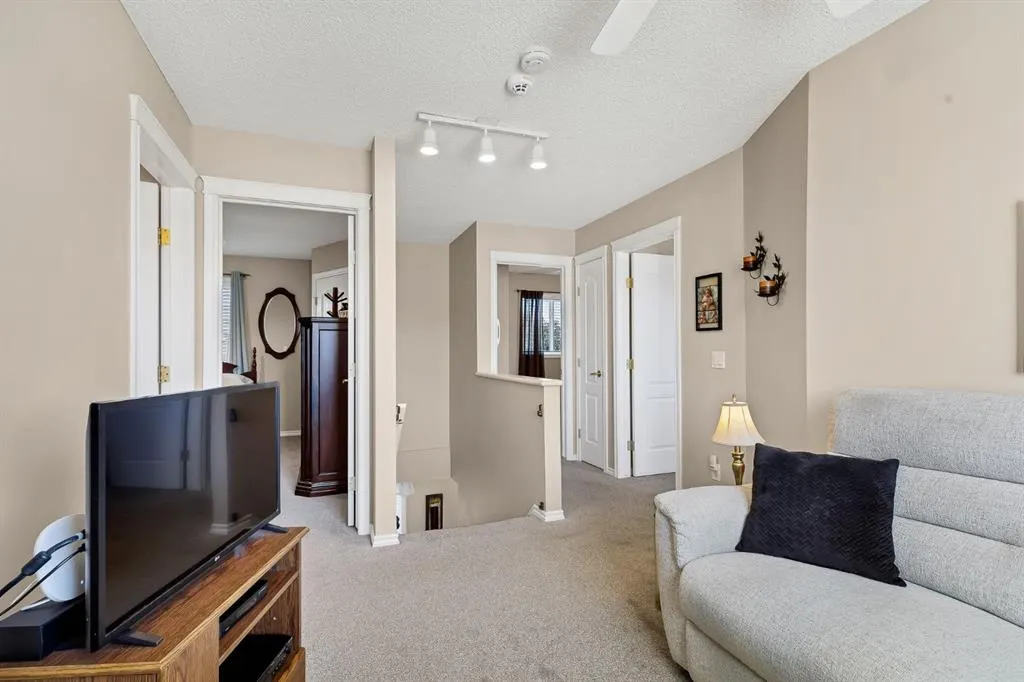 135 Springs Crescent