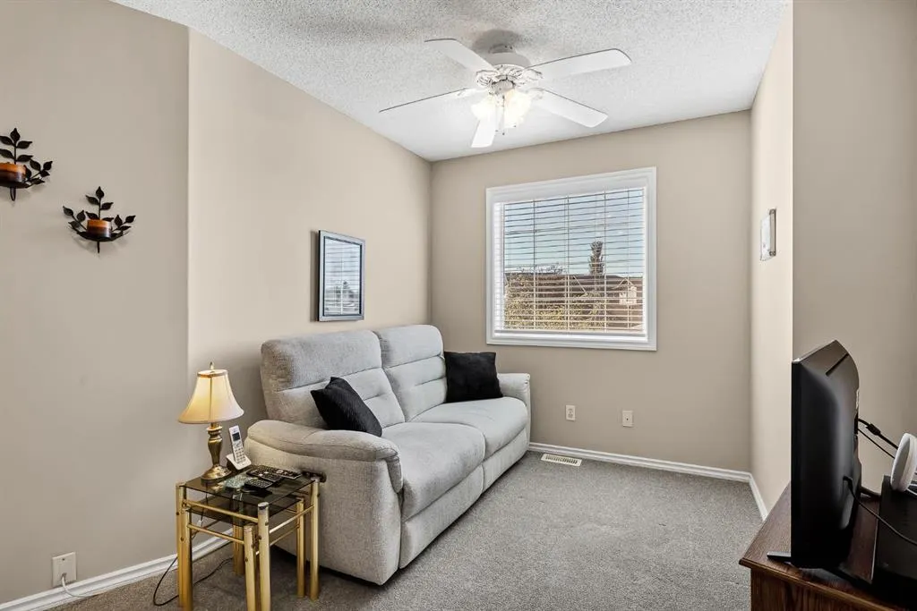 135 Springs Crescent