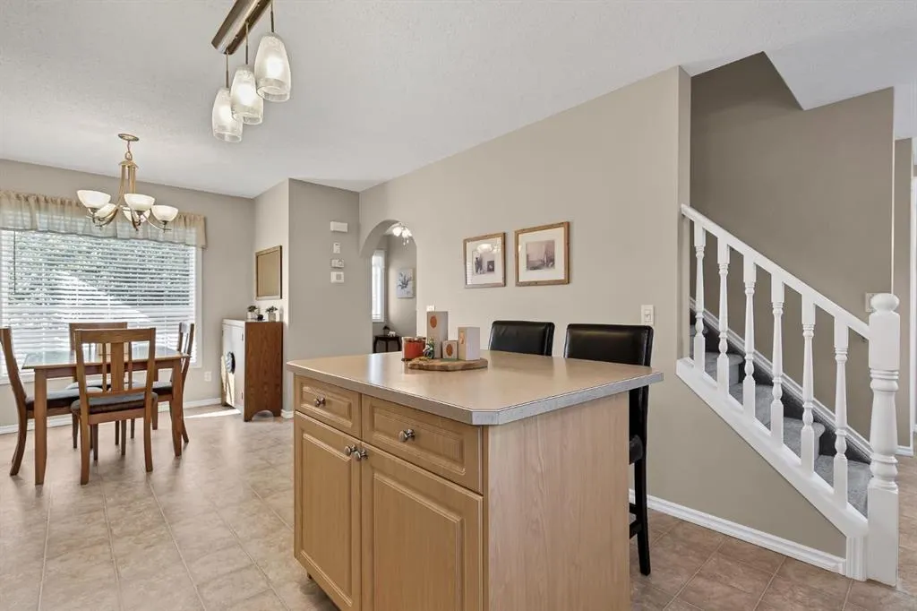 135 Springs Crescent