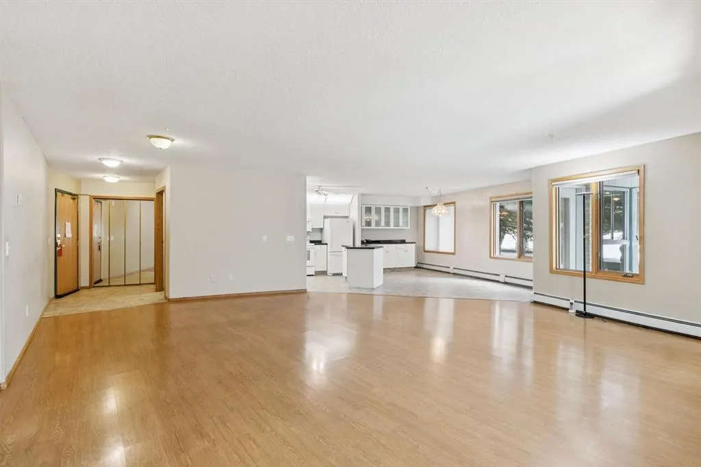 7239 Sierra Morena Boulevard SW #107