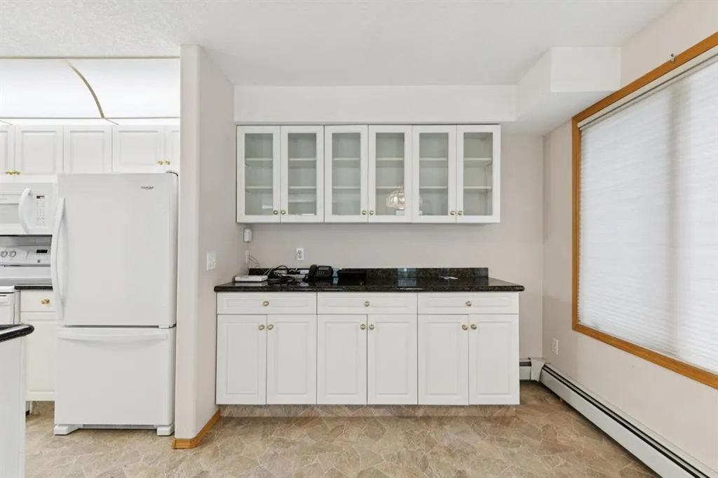 7239 Sierra Morena Boulevard SW #107