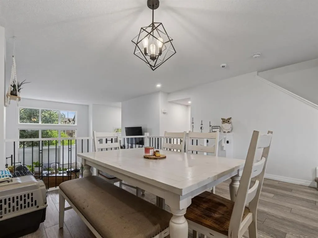 86 Magnolia Square SE