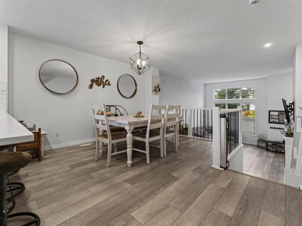 86 Magnolia Square SE