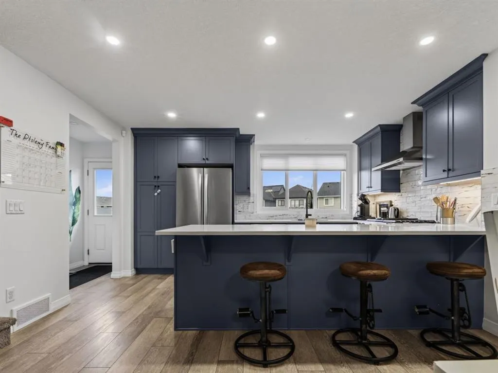 86 Magnolia Square SE