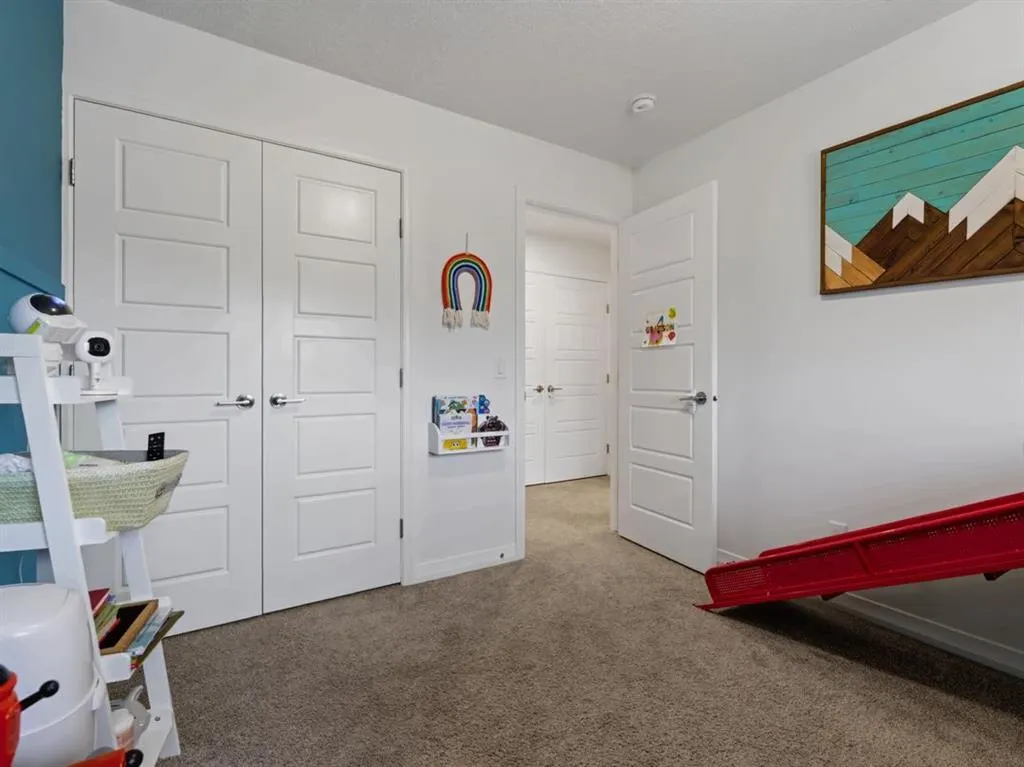 86 Magnolia Square SE