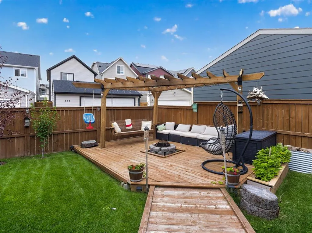 86 Magnolia Square SE
