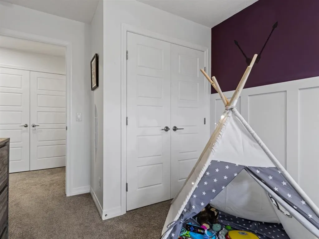 86 Magnolia Square SE