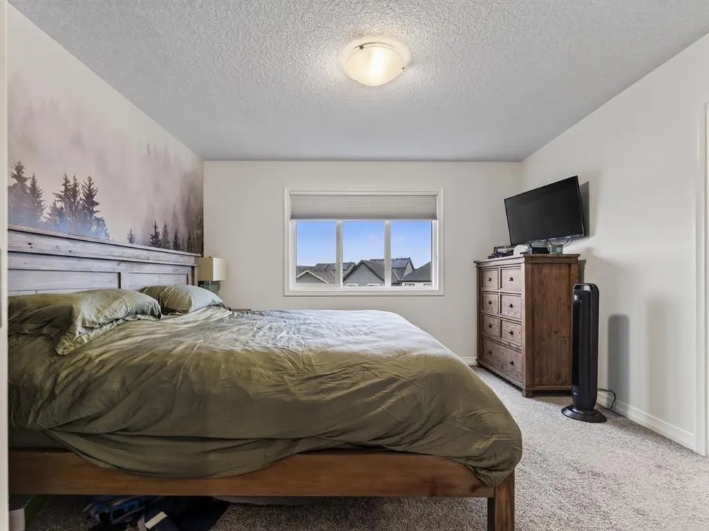 86 Magnolia Square SE