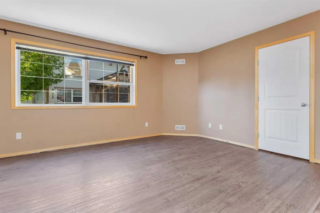 31 Jamieson Avenue #511