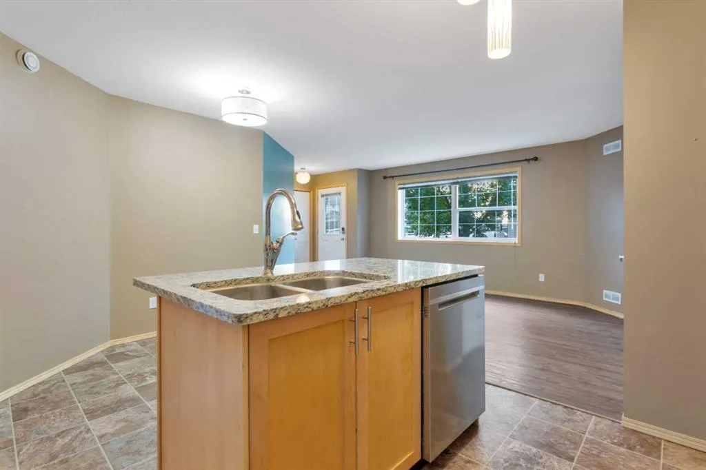 31 Jamieson Avenue #511