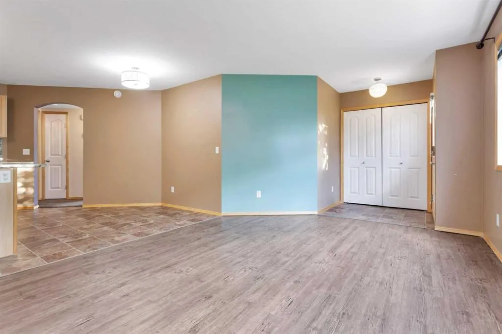 31 Jamieson Avenue #511