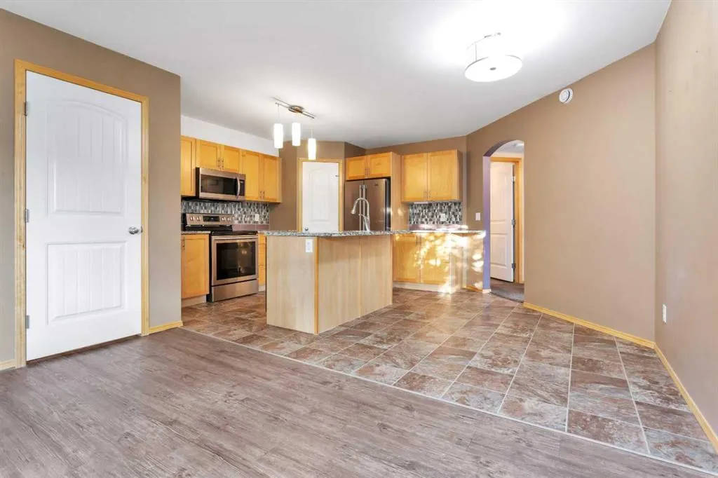 31 Jamieson Avenue #511