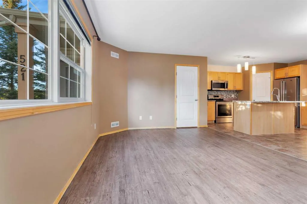 31 Jamieson Avenue #511