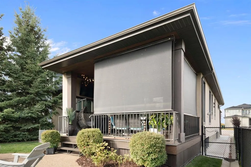 87 Coulee Way SW