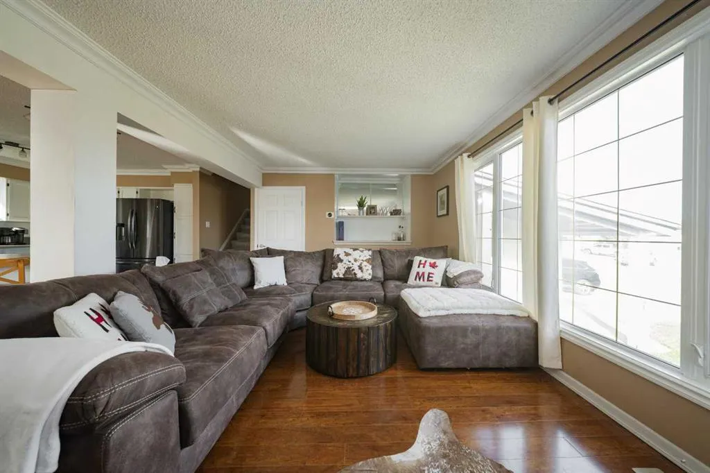 133 Whiteoak Garden