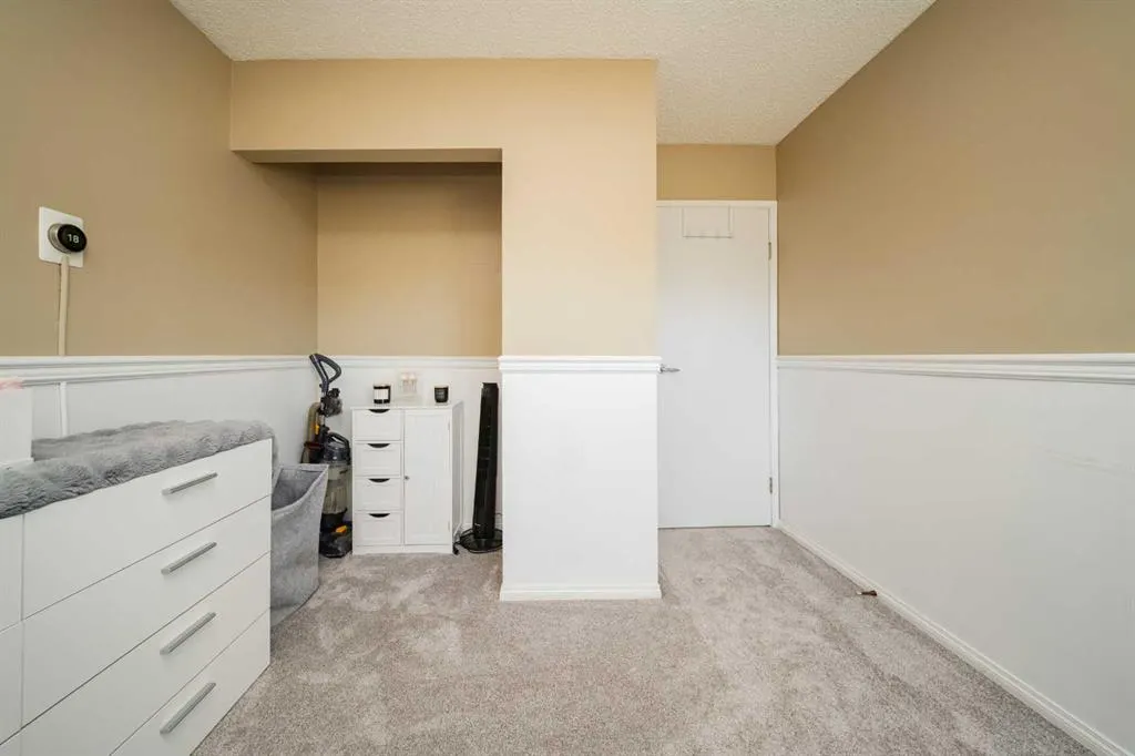 133 Whiteoak Garden
