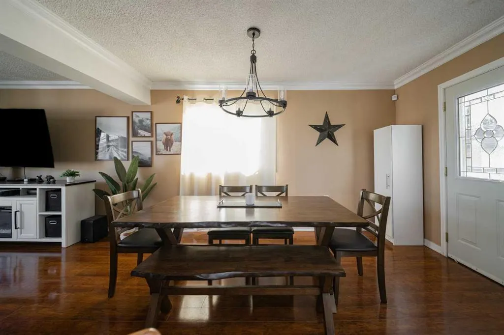 133 Whiteoak Garden