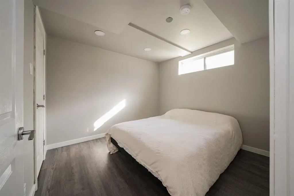 133 Whiteoak Garden
