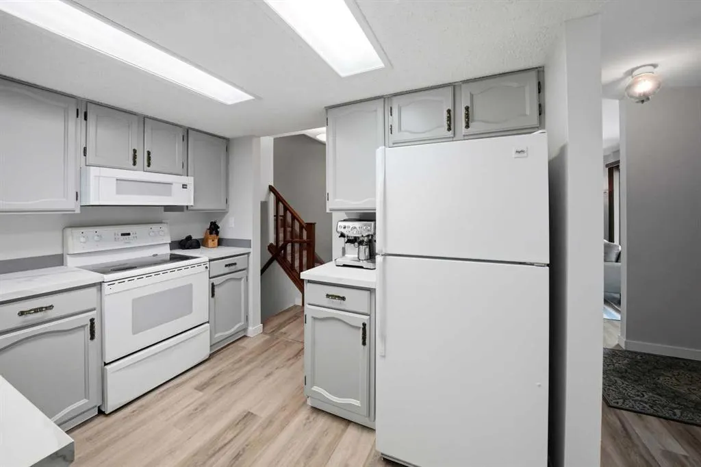 13 Spruce Drive