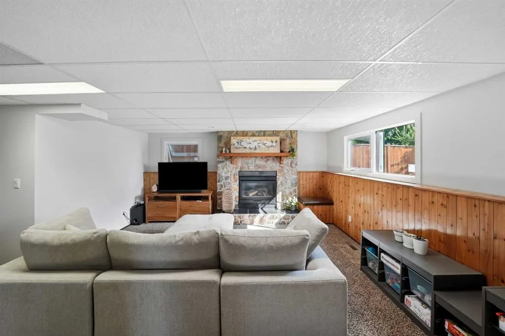 13 Spruce Drive
