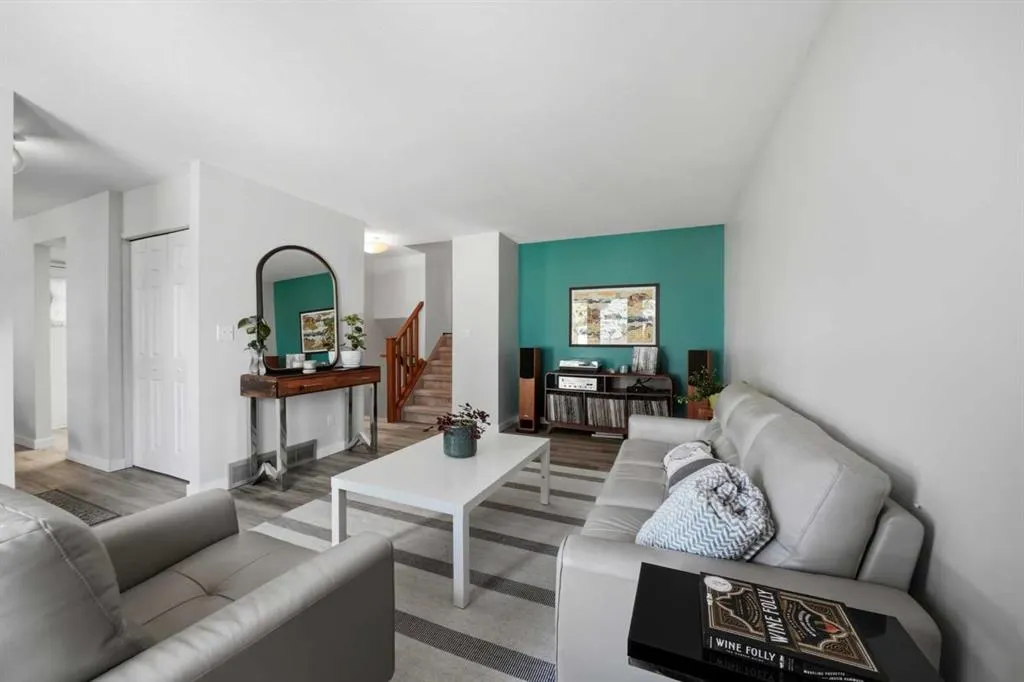 13 Spruce Drive