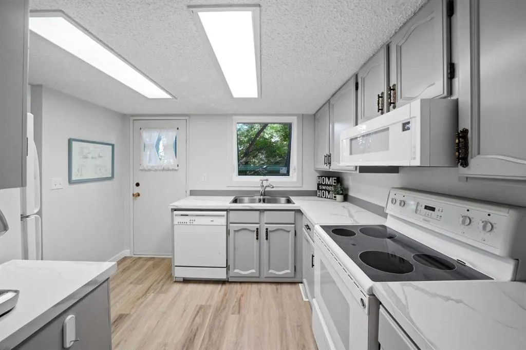 13 Spruce Drive